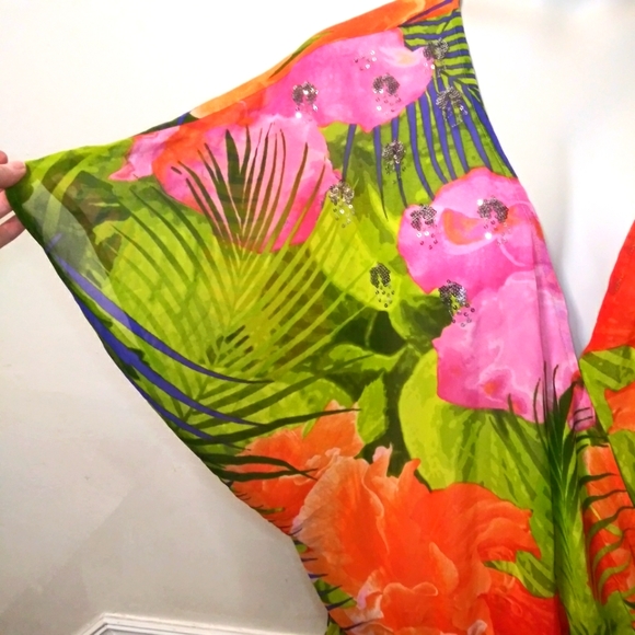 Lane Bryant Size 18/20 Sequin Trimmed Vibrant Tropical Floral Chiffon Blouse - Picture 5 of 10